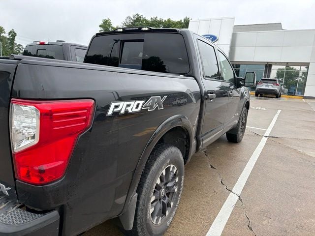 2017 Nissan Titan PRO-4X