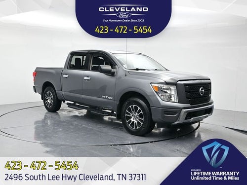 2021 Nissan Titan SV