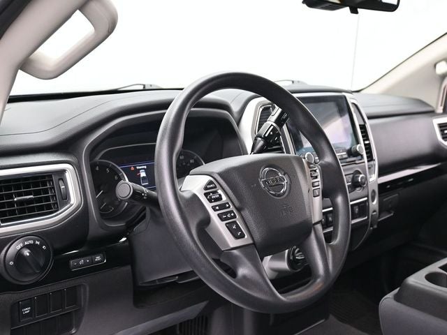2021 Nissan Titan SV