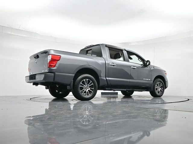 2021 Nissan Titan SV