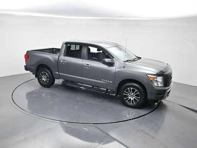2021 Nissan Titan SV