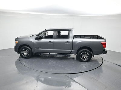 2021 Nissan Titan SV