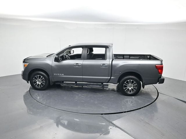 2021 Nissan Titan SV