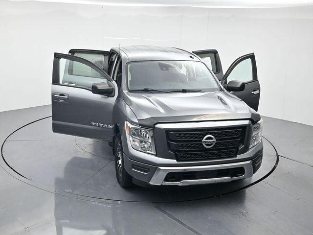 2021 Nissan Titan SV