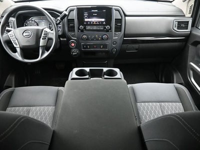 2024 Nissan Titan SV