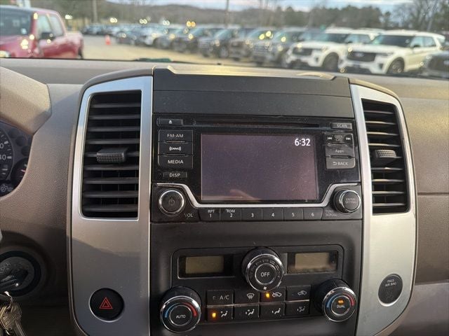 2016 Nissan Frontier SV