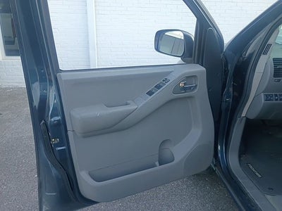 2013 Nissan Frontier SV