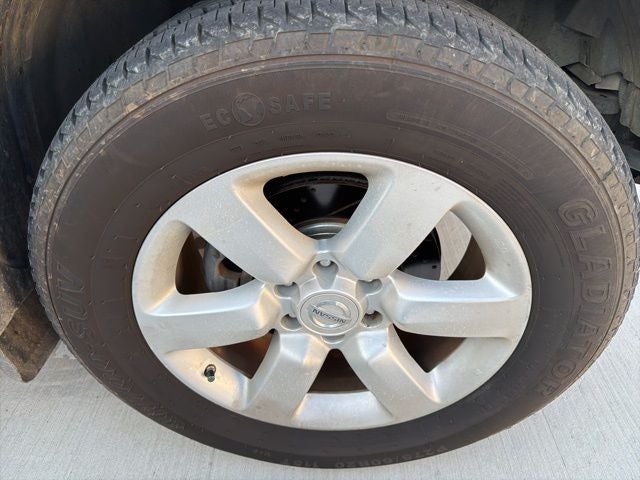 2012 Nissan Titan SL