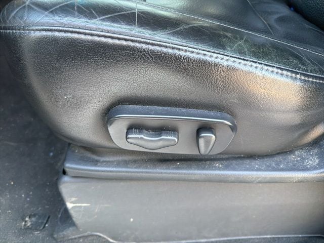 2012 Nissan Titan SL