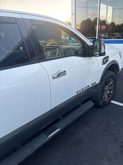 2017 Nissan Titan XD Platinum Reserve