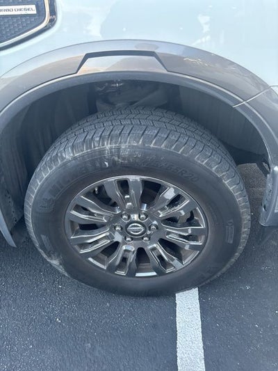 2017 Nissan Titan XD Platinum Reserve