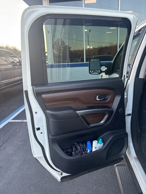 2017 Nissan Titan XD Platinum Reserve