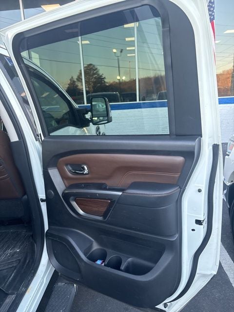 2017 Nissan Titan XD Platinum Reserve