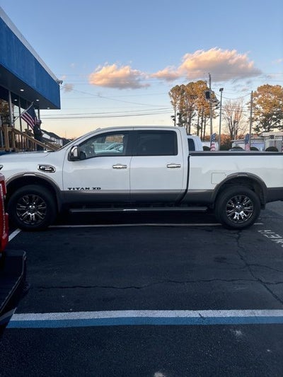2017 Nissan Titan XD Platinum Reserve