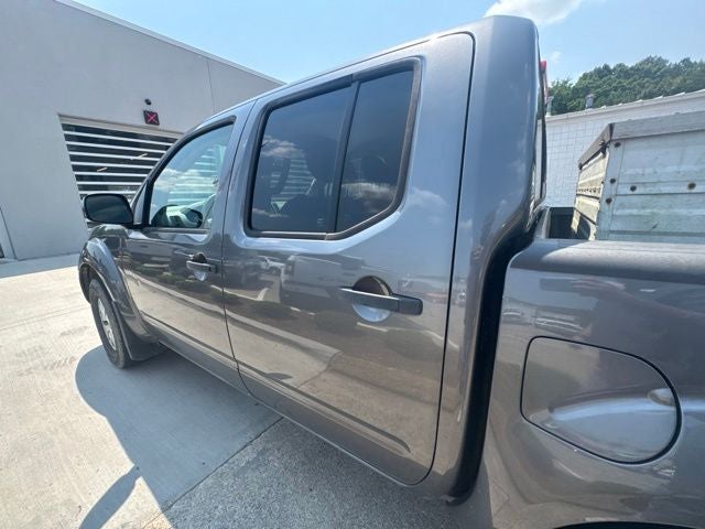 2021 Nissan Frontier SV