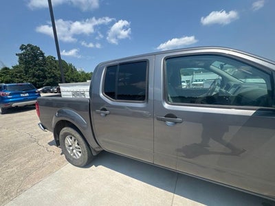2021 Nissan Frontier SV