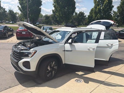 2025 Volkswagen Atlas Cross Sport 2.0T SE w/Technology AWD