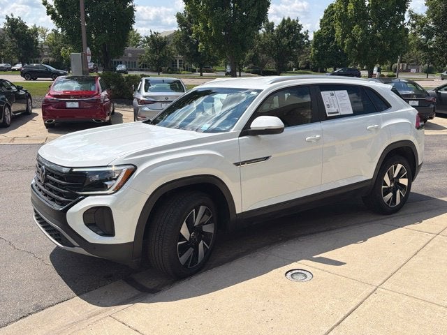 2025 Volkswagen Atlas Cross Sport 2.0T SE w/Technology AWD