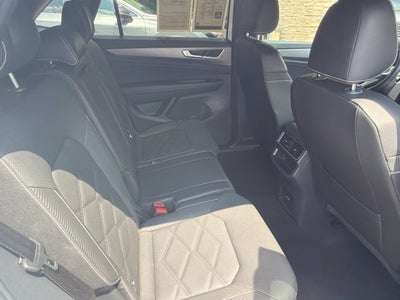 2025 Volkswagen Atlas Cross Sport 2.0T SE w/Technology AWD