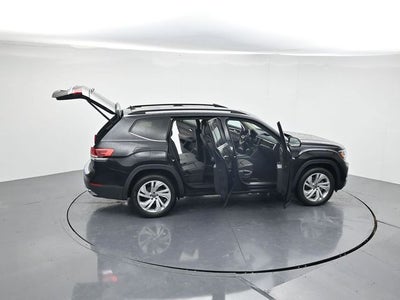 2022 Volkswagen Atlas 3.6L V6 SE w/Technology