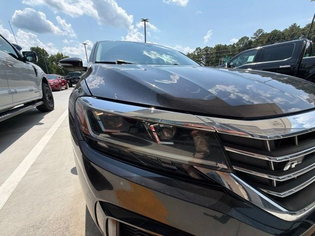 2020 Volkswagen Passat 2.0T R-Line