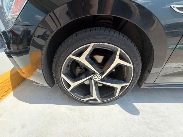 2020 Volkswagen Passat 2.0T R-Line