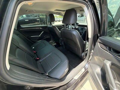 2020 Volkswagen Passat 2.0T R-Line
