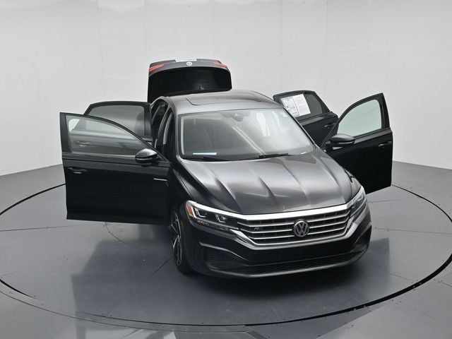 2020 Volkswagen Passat 2.0T R-Line