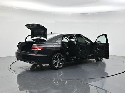2020 Volkswagen Passat 2.0T R-Line