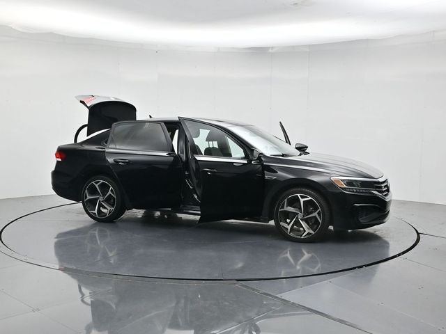 2020 Volkswagen Passat 2.0T R-Line