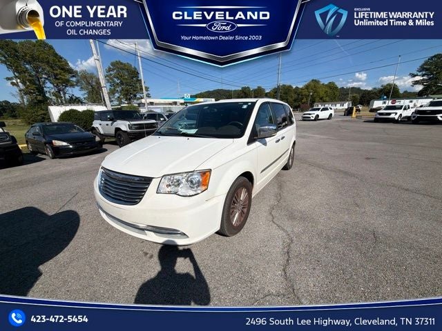 2011 Chrysler Town & Country Limited