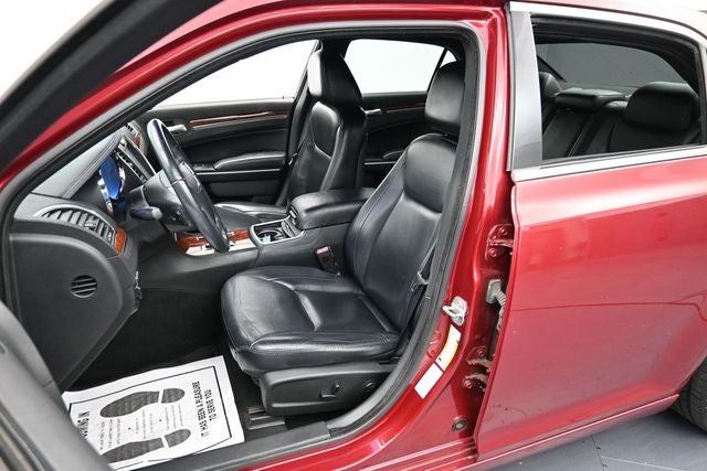 2013 Chrysler 300 Base