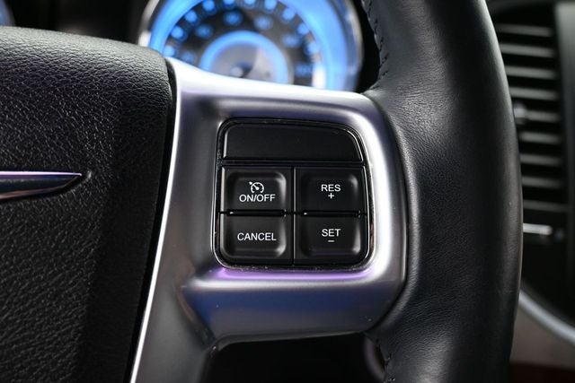 2013 Chrysler 300 Base