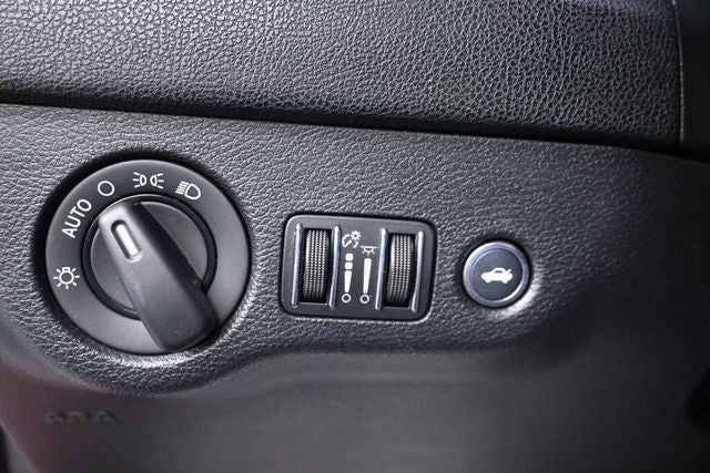 2013 Chrysler 300 Base