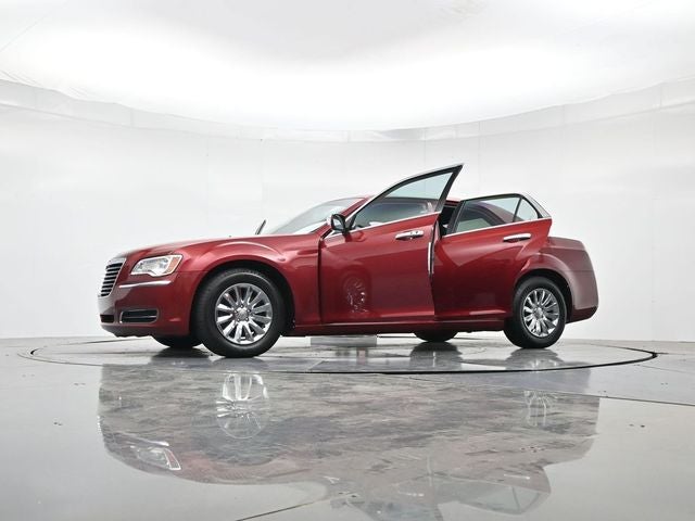 2013 Chrysler 300 Base