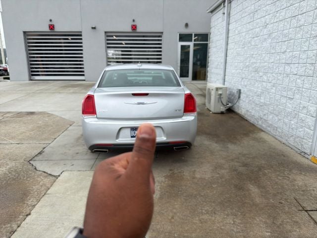 2020 Chrysler 300 Limited