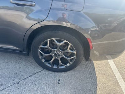 2018 Chrysler 300 Touring