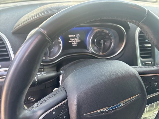 2018 Chrysler 300 Touring