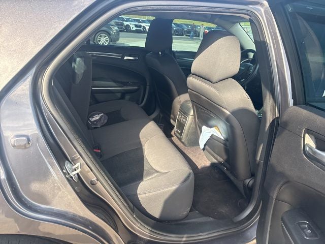 2018 Chrysler 300 Touring