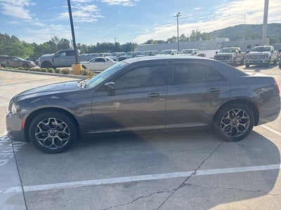 2018 Chrysler 300 Touring