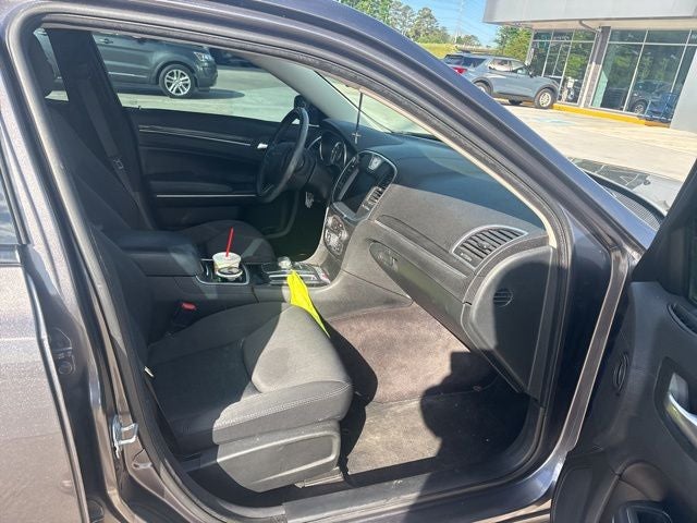 2018 Chrysler 300 Touring