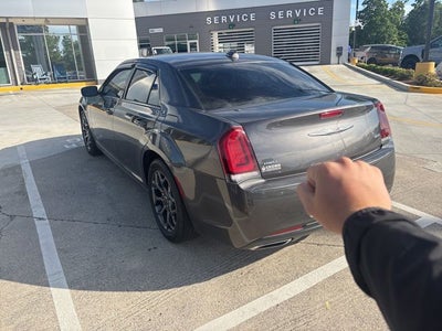 2018 Chrysler 300 Touring