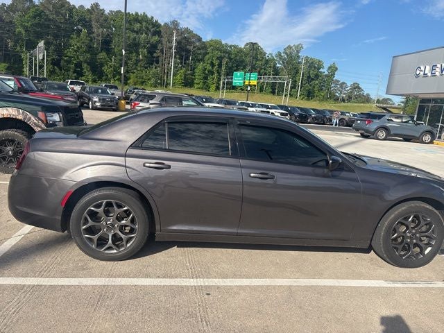 2018 Chrysler 300 Touring