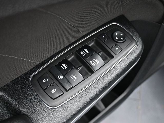 2018 Dodge Charger V6 Plus