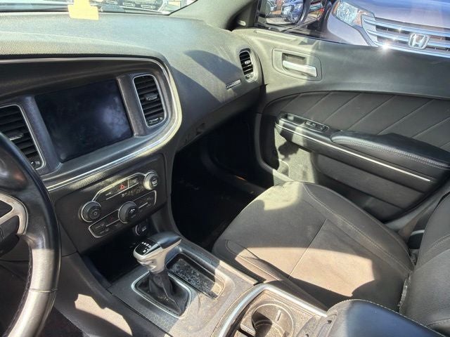 2017 Dodge Charger SXT