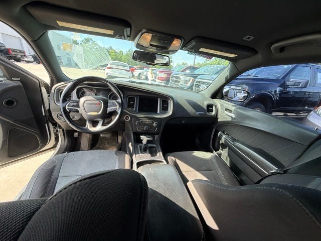 2017 Dodge Charger SXT