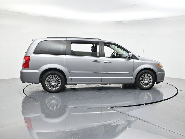 Used 2015 Chrysler Town & Country Touring-L with VIN 2C4RC1CG7FR506470 for sale in Cleveland, TN