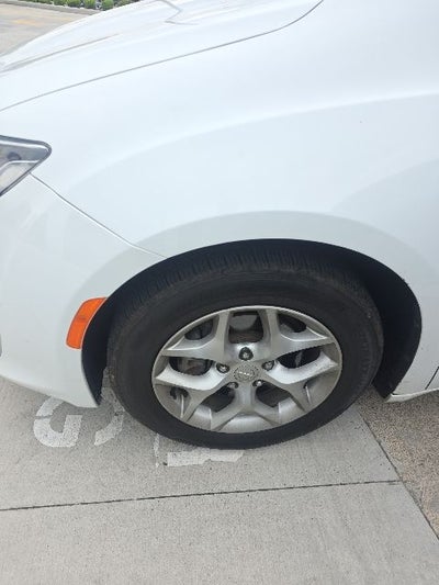 2019 Chrysler Pacifica Touring L Plus