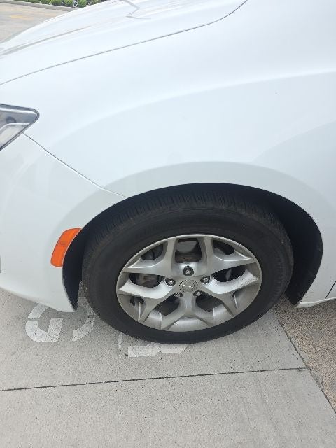 2019 Chrysler Pacifica Touring L Plus