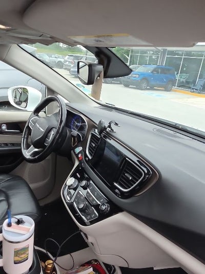 2019 Chrysler Pacifica Touring L Plus